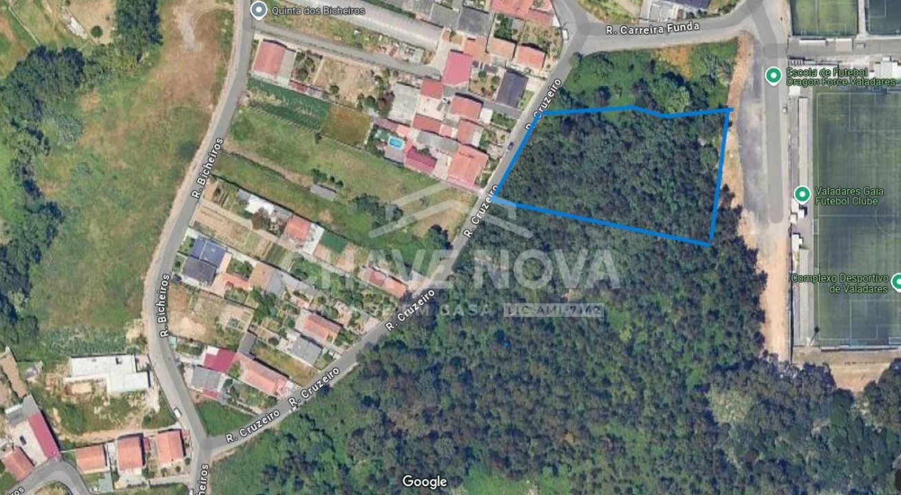 Terreno para Venda em Gulpilhares e Valadares Foto 1