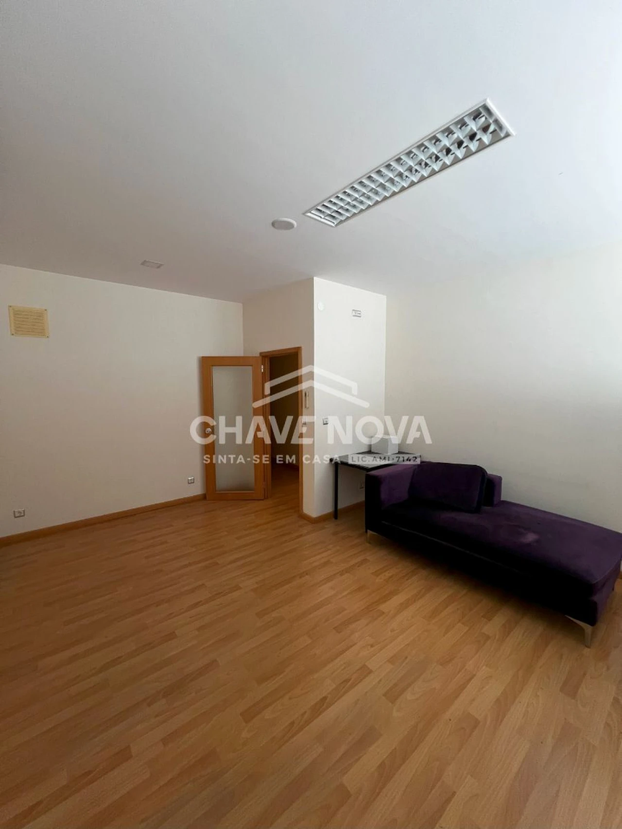 Escritório para Venda em Mafamude e Vilar do Paraíso Foto 12