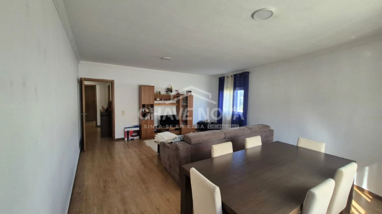 Apartamento T2 para Venda em Gulpilhares e Valadares Foto 5