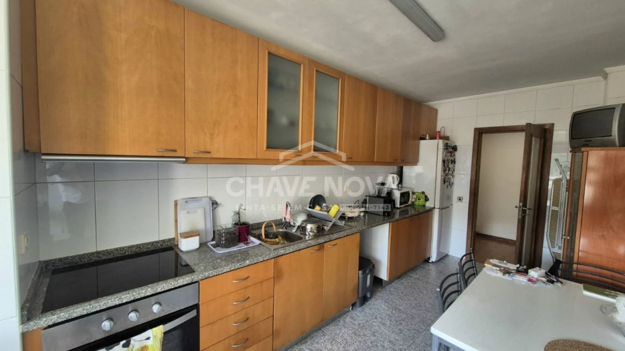 Apartamento T2 para Venda em Gulpilhares e Valadares Foto 6