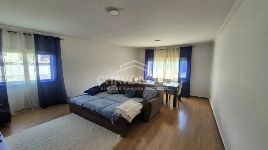 Apartamento T2 para Venda em Gulpilhares e Valadares Foto 3