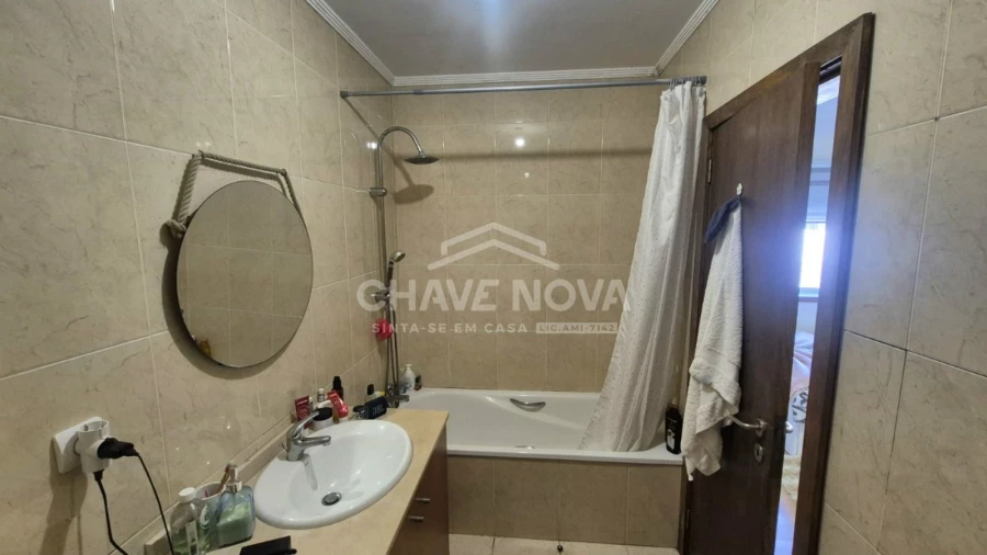Apartamento T2 para Venda em Gulpilhares e Valadares Foto 14