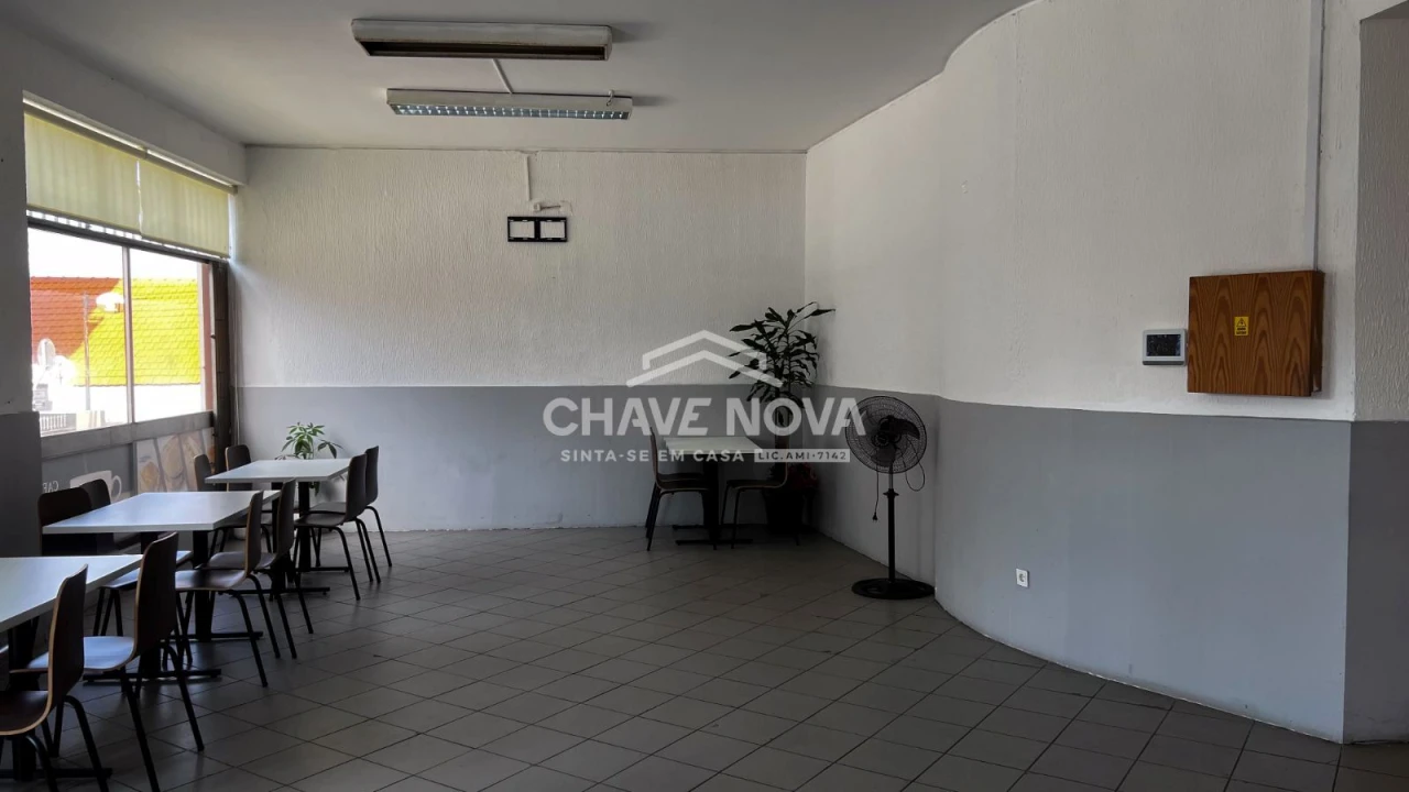 Loja para Trespasse em Matosinhos e Leça da Palmeira Foto 6