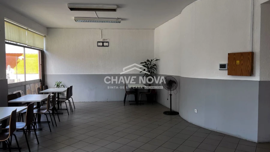 Loja para Trespasse em Matosinhos e Leça da Palmeira Foto 6