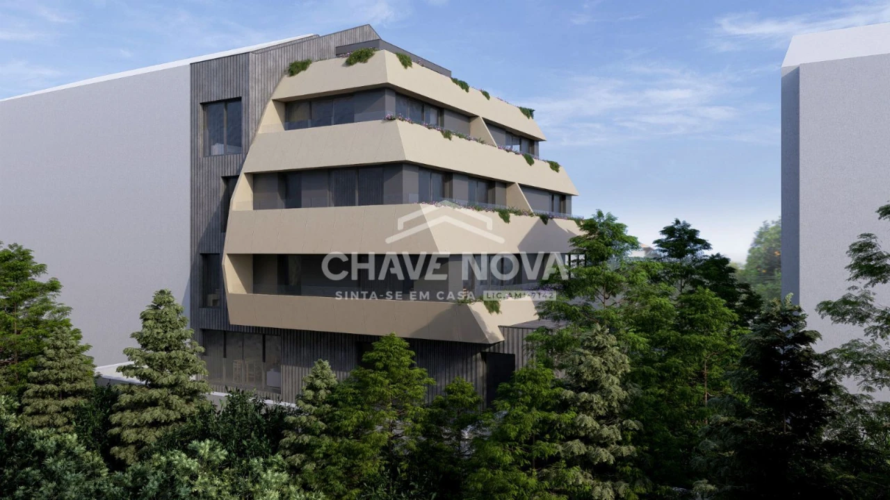 Terreno P/ Prédio para Venda em Santa Marinha e São Pedro da Afurada Foto 2