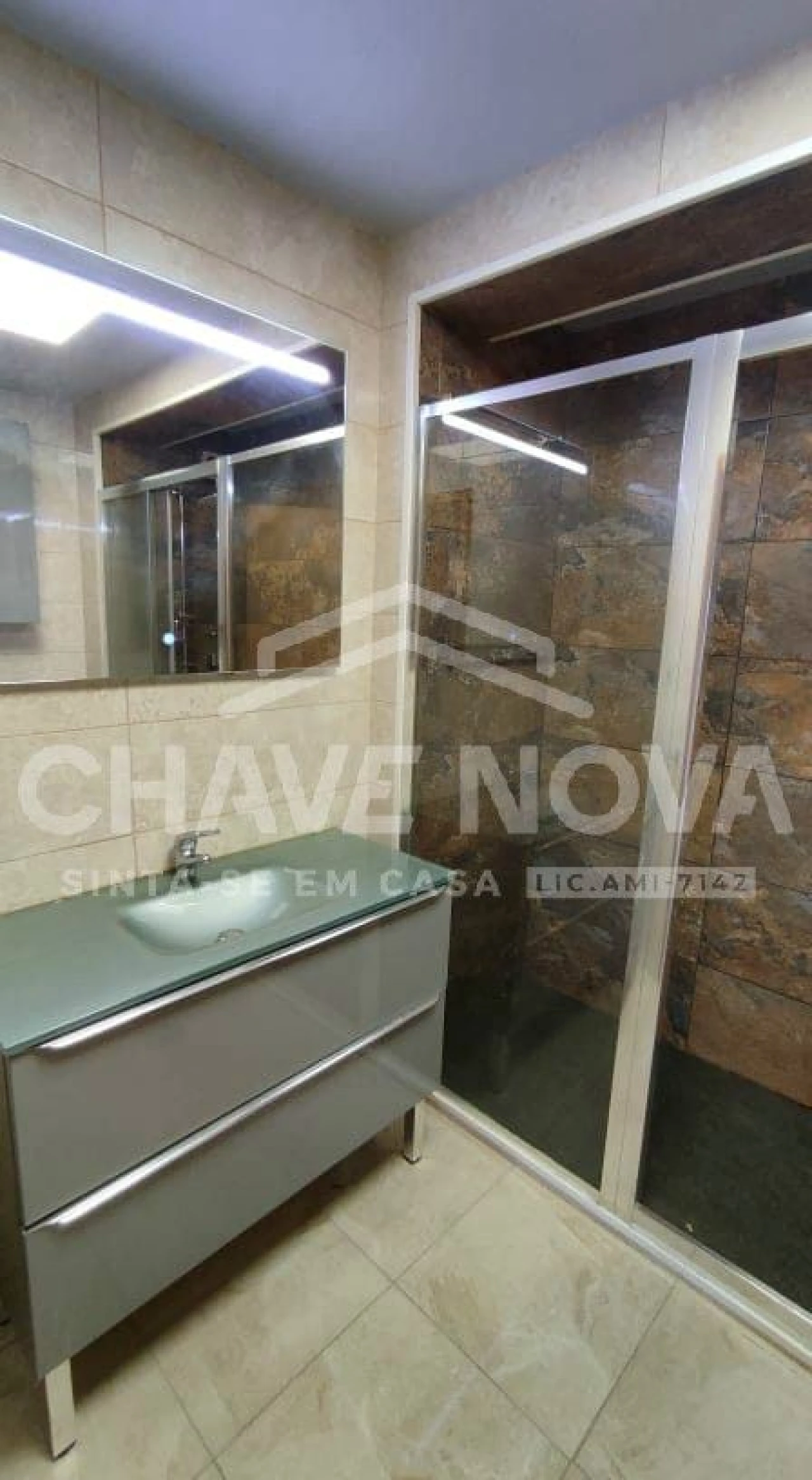 Apartamento T2 para Venda em Gulpilhares e Valadares Foto 14