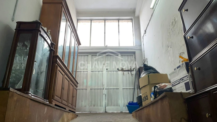 Negócio para Venda em Santa Marinha e São Pedro da Afurada Foto 2