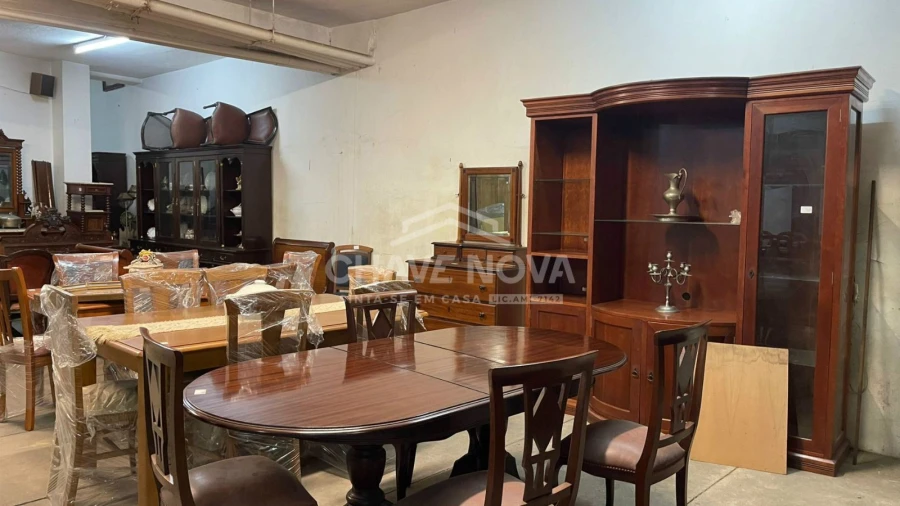 Negócio para Venda em Santa Marinha e São Pedro da Afurada Foto 16