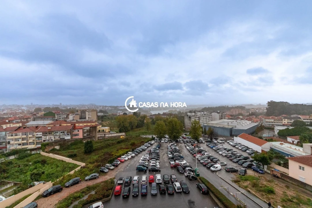 Apartamento T3 para Arrendamento em Santa Marinha e São Pedro da Afurada Foto 22