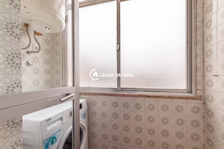 Apartamento T3 para Arrendamento em Santa Marinha e São Pedro da Afurada Foto 13