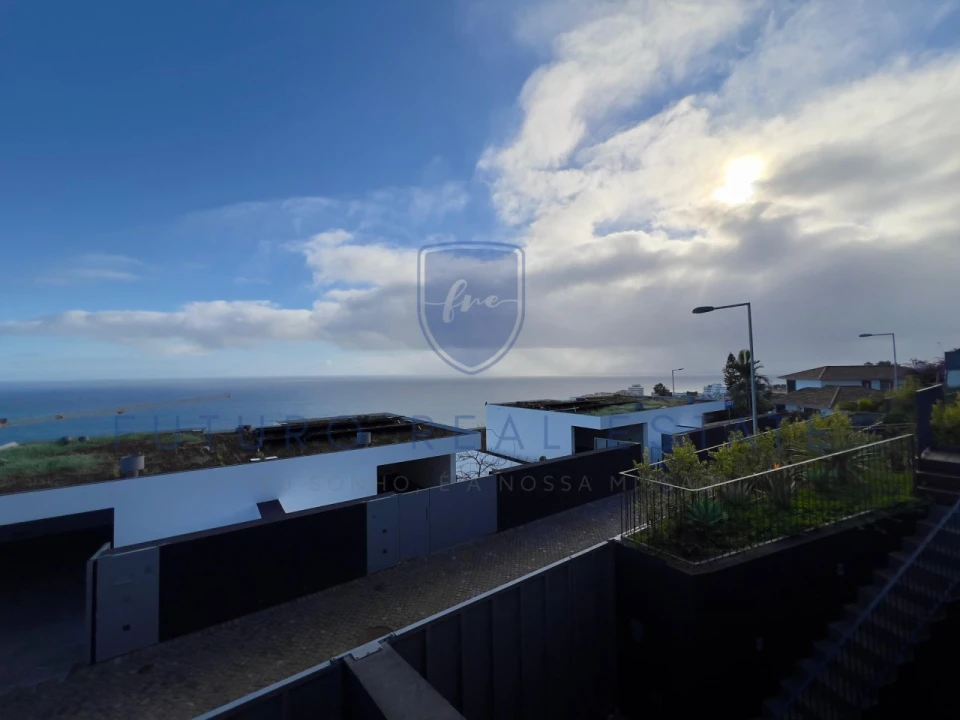 Moradia T4 para Venda em São Martinho Foto 57