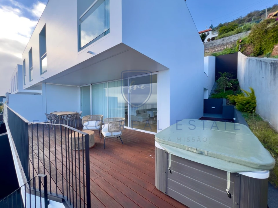 Moradia T4 para Venda em São Martinho Foto 62