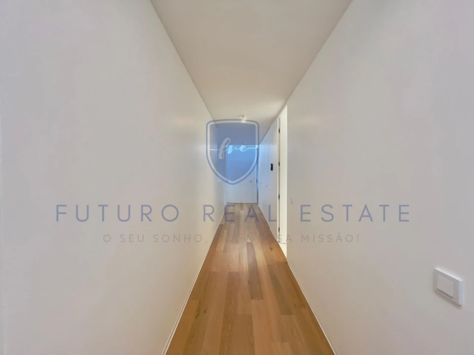 Moradia T4 para Venda em São Martinho Foto 52