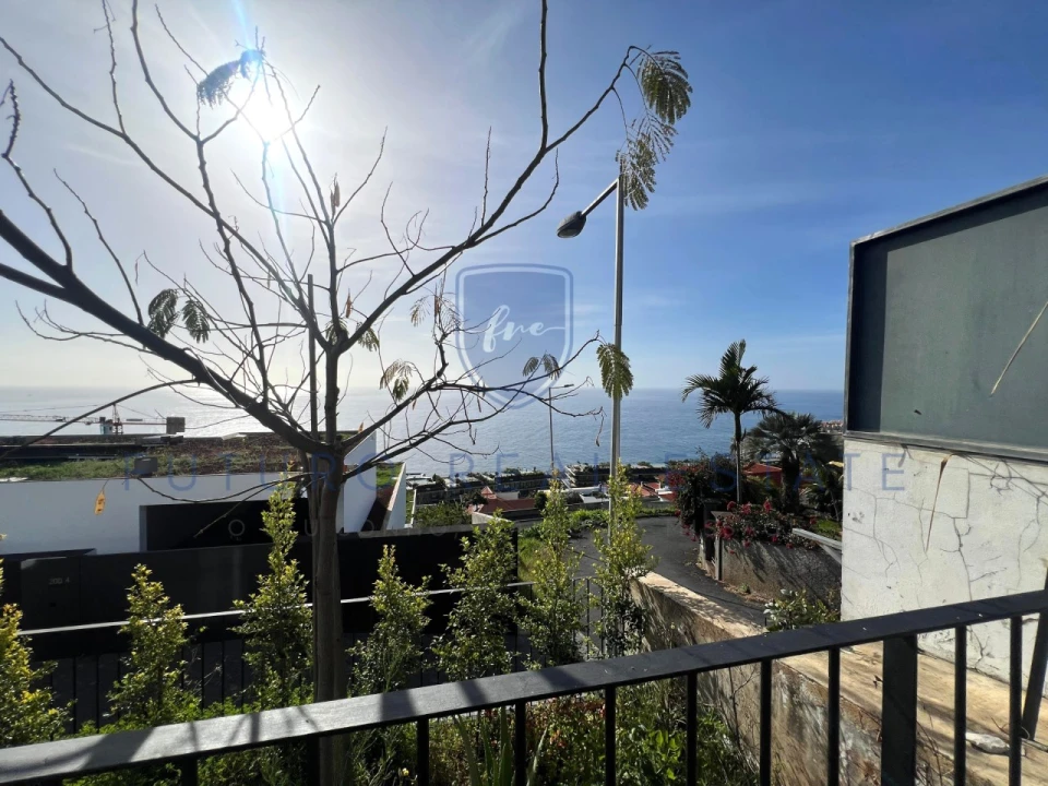 Moradia T4 para Venda em São Martinho Foto 68