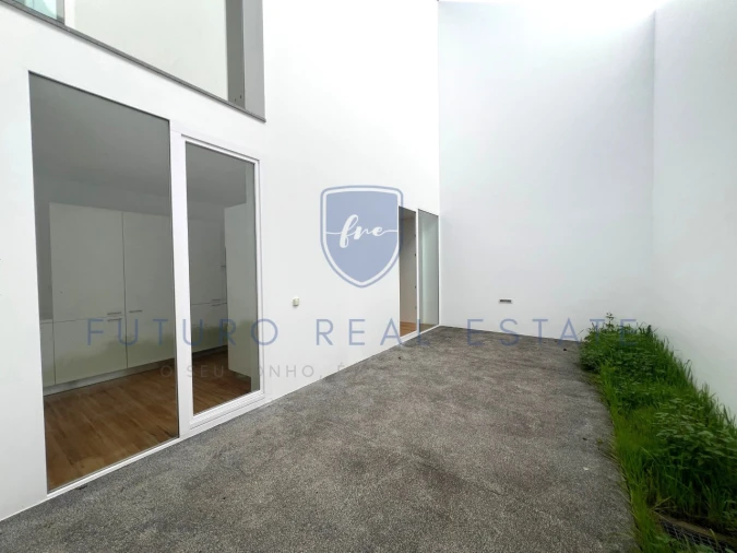 Moradia T4 para Venda em São Martinho Foto 51