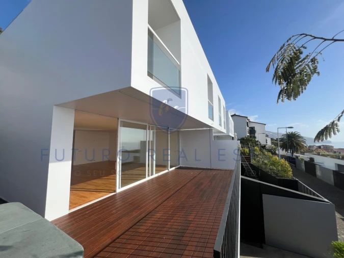 Moradia T4 para Venda em São Martinho Foto 41