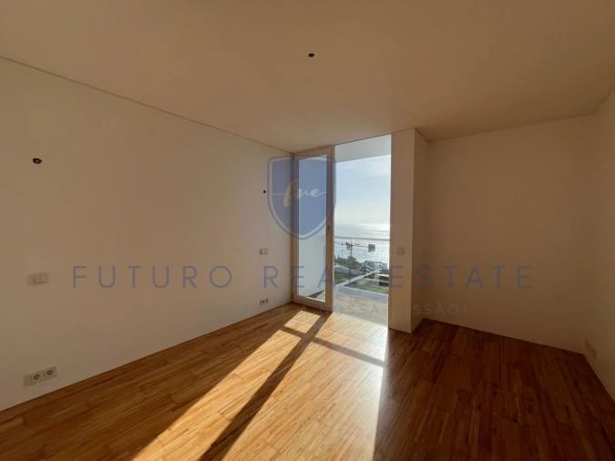 Moradia T4 para Venda em São Martinho Foto 29