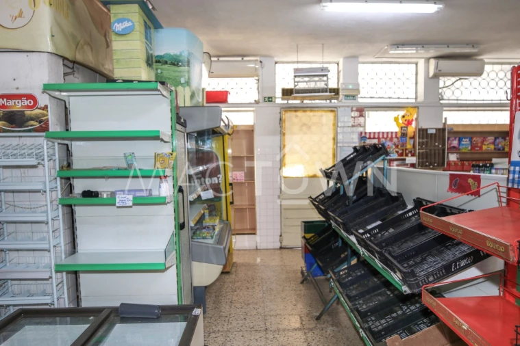 Loja para Venda em Marvila Foto 9