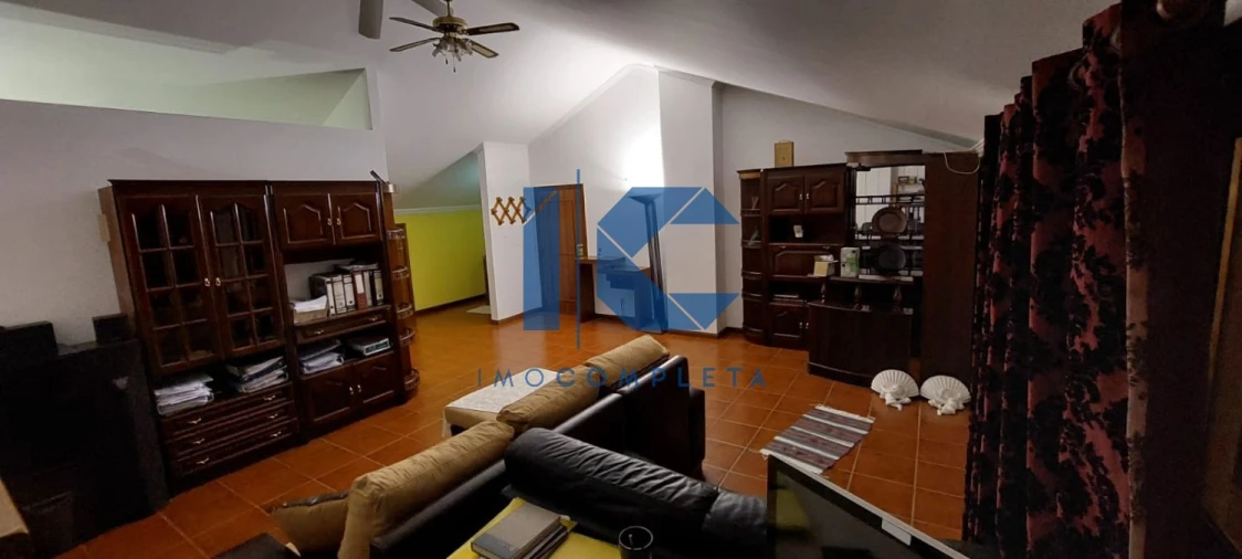 Apartamento T2 para Venda em Oiã Foto 22