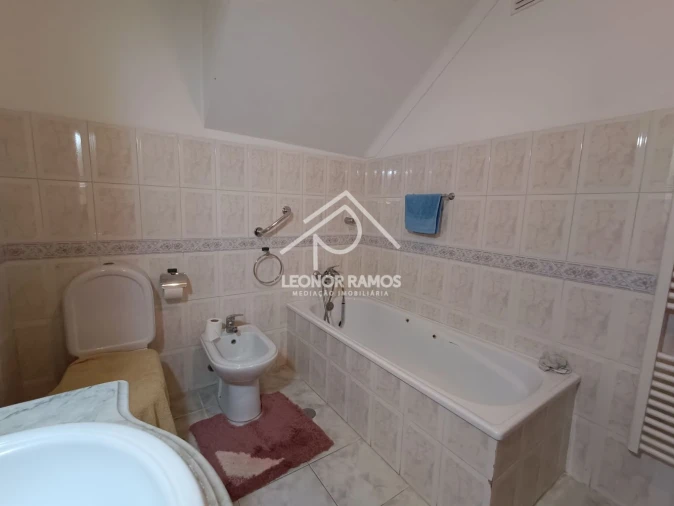 Apartamento T2 para Venda em Castelo Branco Foto 16