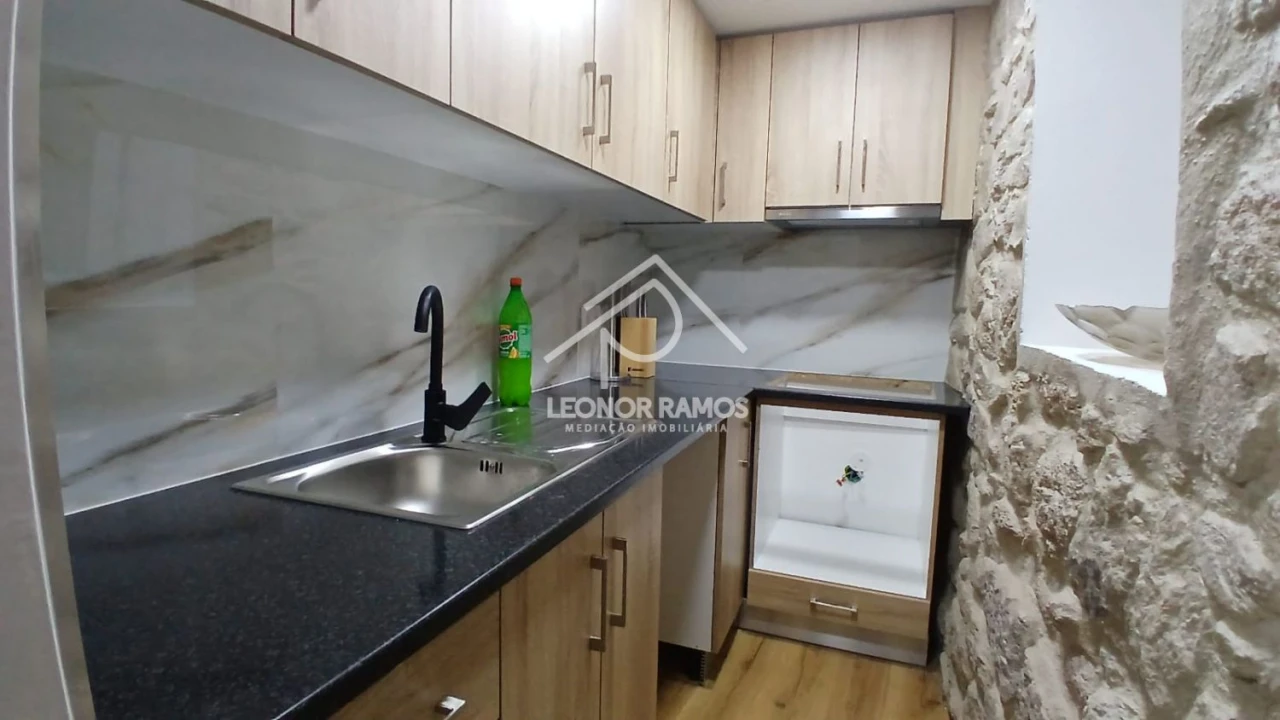 Moradia T3 para Venda em Alcains Foto 23