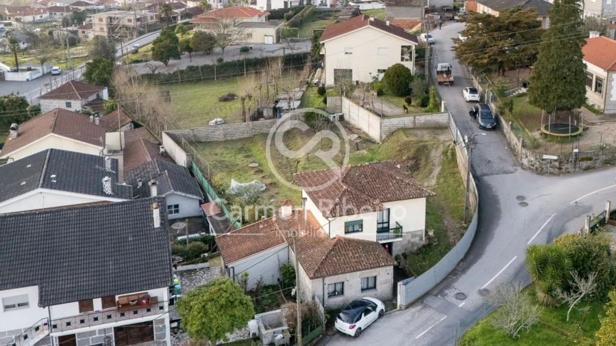 Moradia T3 para Venda em Fornelos Foto 2