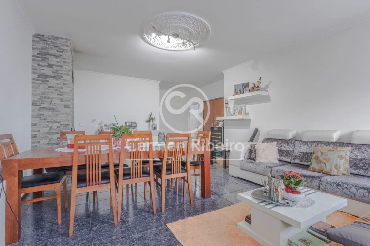 Moradia T3 para Venda em Fornelos Foto 9