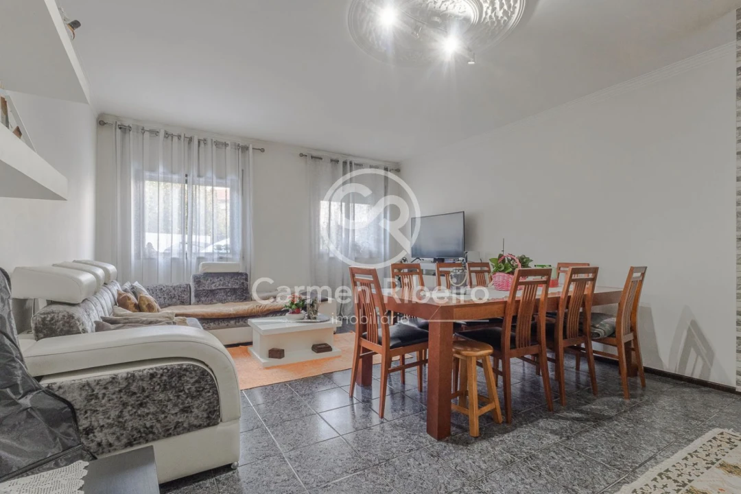 Moradia T3 para Venda em Fornelos Foto 8