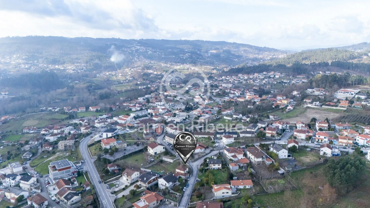 Moradia T3 para Venda em Fornelos Foto 30