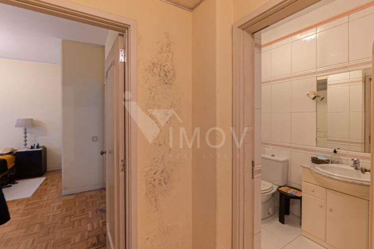 Apartamento T4 para Venda em Lordelo do Ouro e Massarelos Foto 27