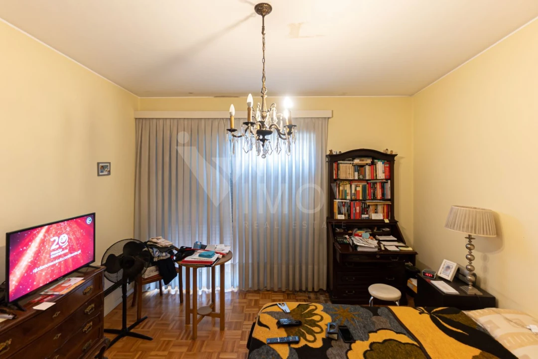 Apartamento T4 para Venda em Lordelo do Ouro e Massarelos Foto 22