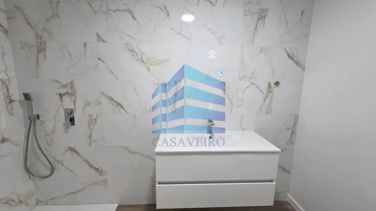 Apartamento T2 para Venda em Gafanha da Nazaré Foto 9