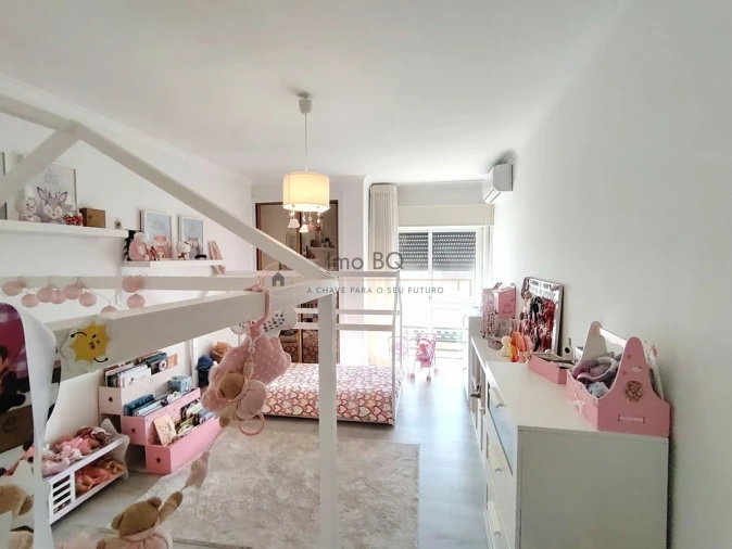 Apartamento T3 para Venda em Póvoa de Santa Iria e Forte da Casa Foto 21