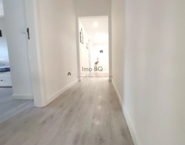 Apartamento T3 para Venda em Póvoa de Santa Iria e Forte da Casa Foto 19