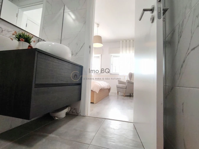 Apartamento T3 para Venda em Póvoa de Santa Iria e Forte da Casa Foto 29
