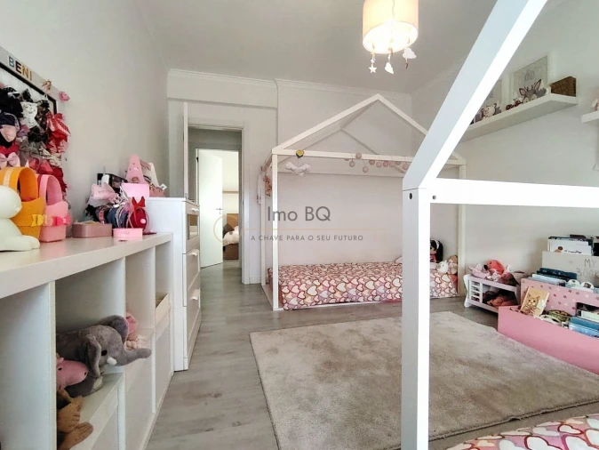 Apartamento T3 para Venda em Póvoa de Santa Iria e Forte da Casa Foto 23