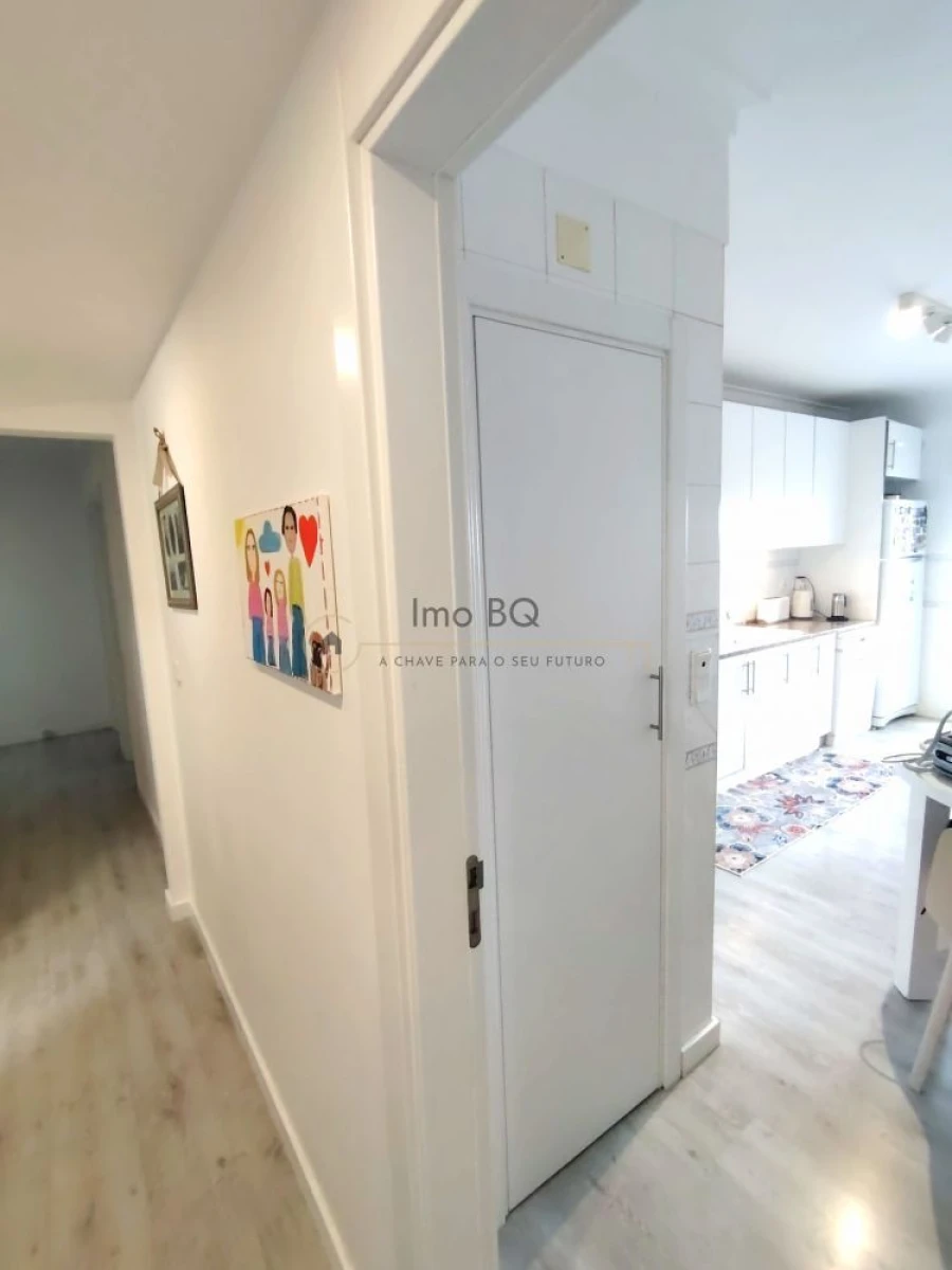 Apartamento T3 para Venda em Póvoa de Santa Iria e Forte da Casa Foto 12