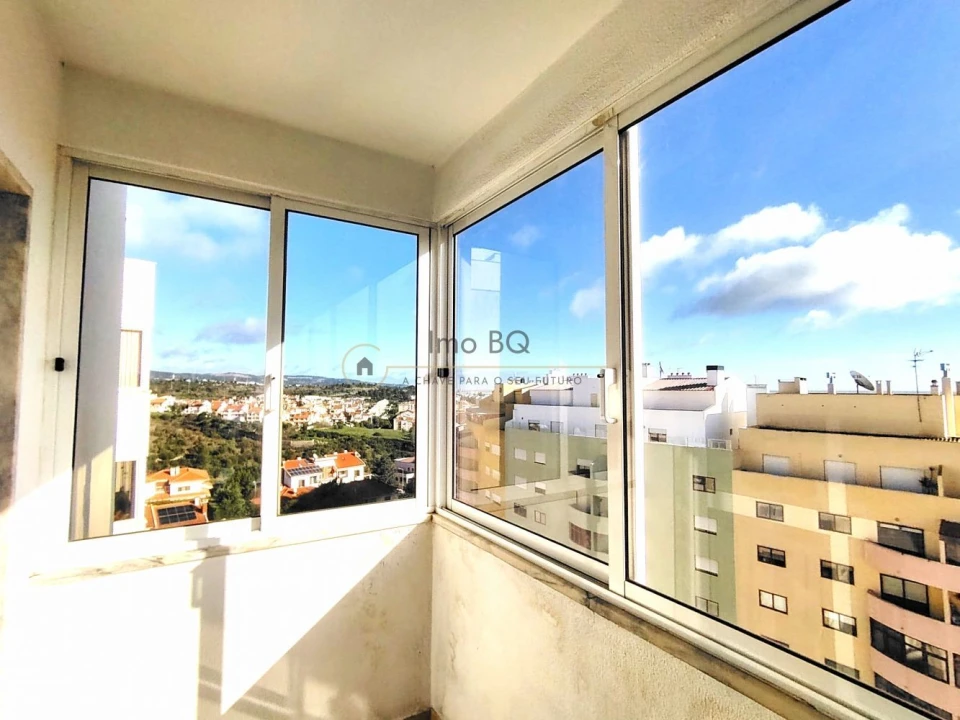 Apartamento T3 para Venda em Póvoa de Santa Iria e Forte da Casa Foto 30