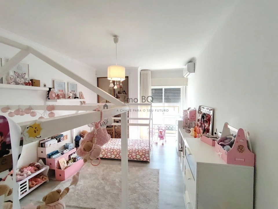 Apartamento T3 para Venda em Póvoa de Santa Iria e Forte da Casa Foto 21