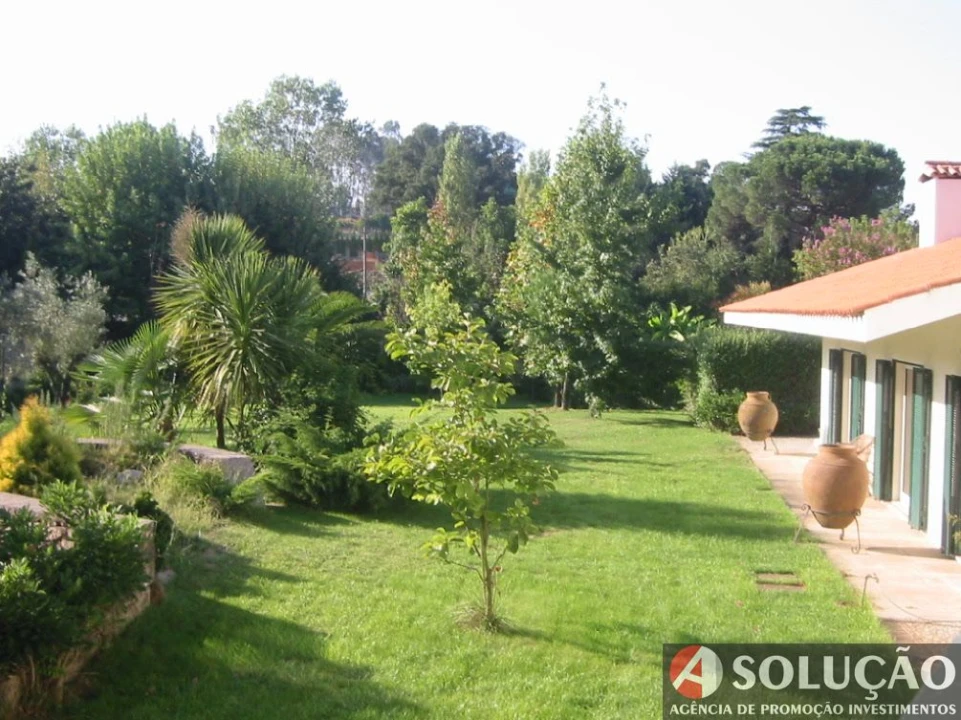 Moradia T4 para Venda em Santo Tirso, Couto (Santa Cristina e São Miguel) e Burgães Foto 2