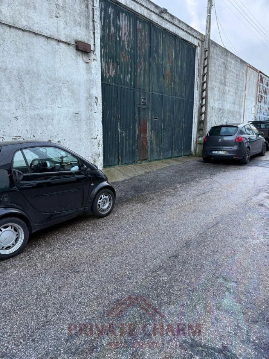 Loja para Arrendamento em Sacavém e Prior Velho