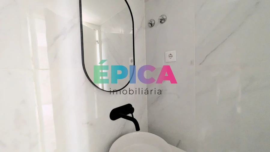 Loja para Arrendamento em Campo de Ourique Foto 20