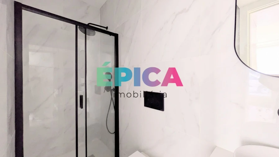 Loja para Arrendamento em Campo de Ourique Foto 17