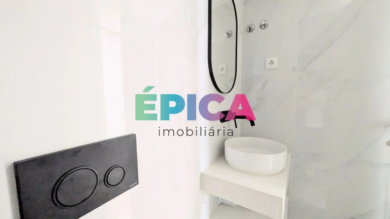 Loja para Arrendamento em Campo de Ourique Foto 19