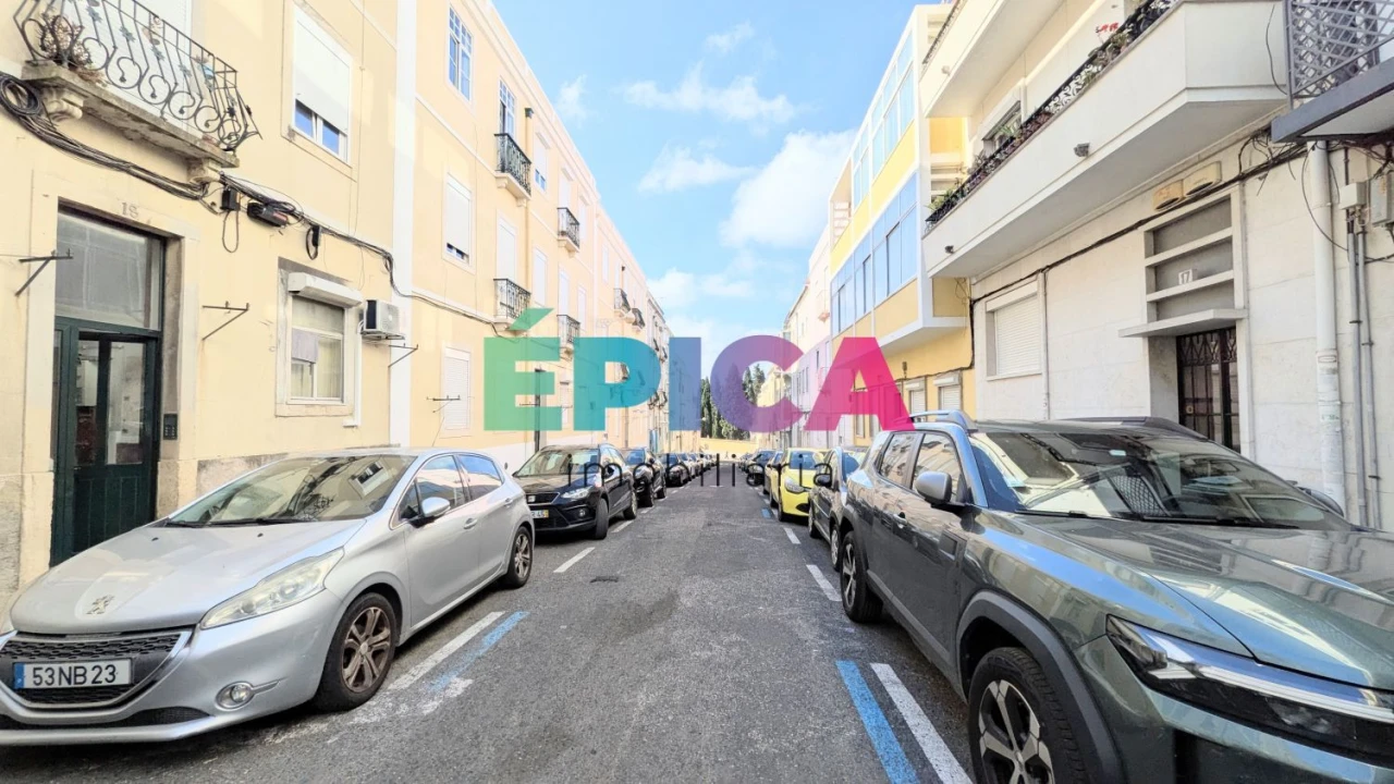 Loja para Arrendamento em Campo de Ourique Foto 26