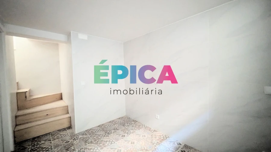 Loja para Arrendamento em Campo de Ourique Foto 19