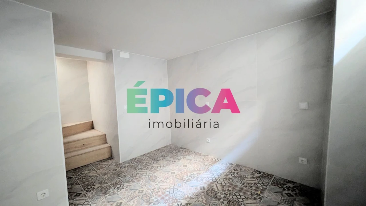 Loja para Arrendamento em Campo de Ourique Foto 17