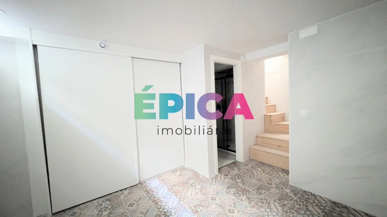 Loja para Arrendamento em Campo de Ourique Foto 24