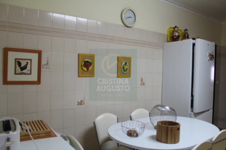 Apartamento T3 para Venda em Castelo Branco Foto 31