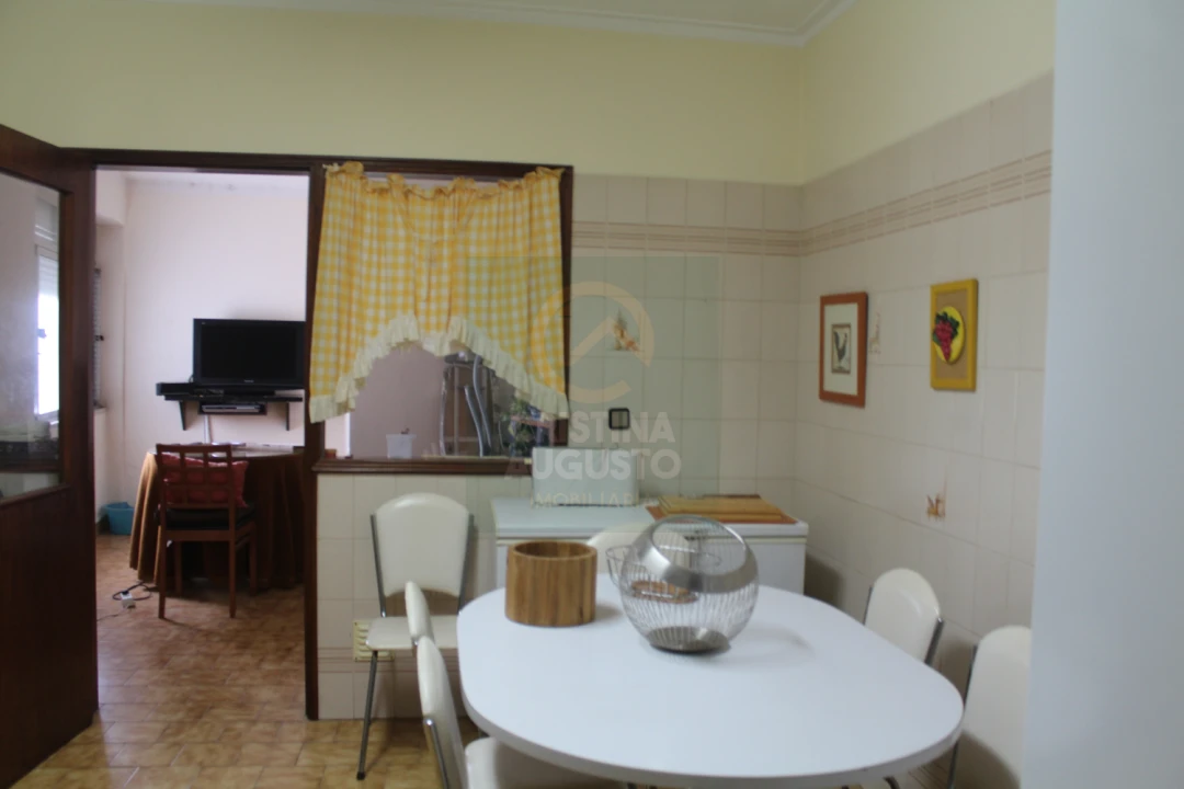 Apartamento T3 para Venda em Castelo Branco Foto 24